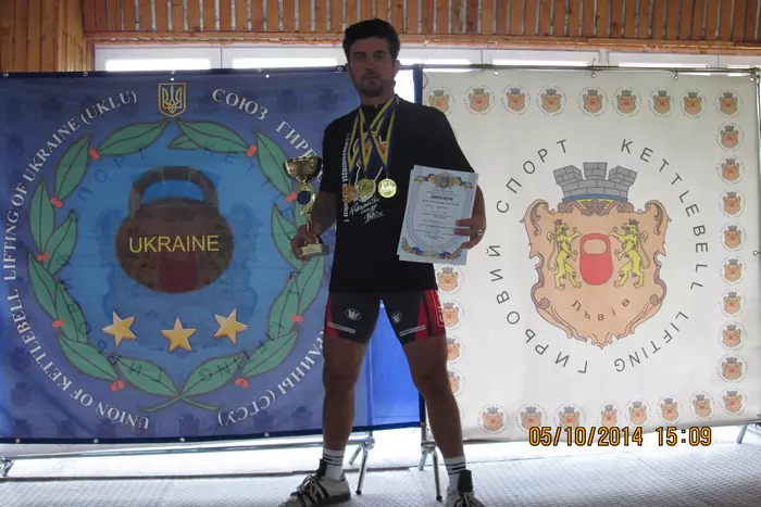 Дрогобиччанин став чемпіоном України з гирьового спорту