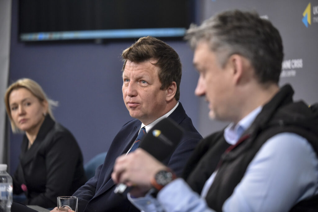 завантажується...