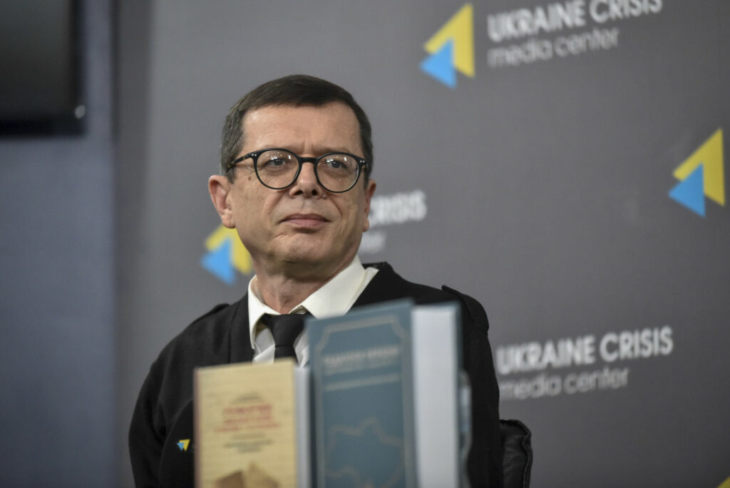 завантажується...